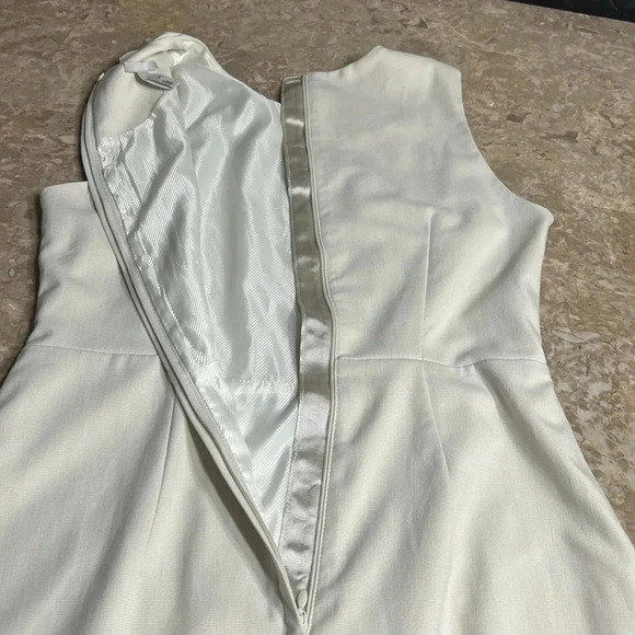 H&M dress,S, fit&flare,lined,feminine career,event,timeless,sleeveless 
EC - Picture 14 of 15